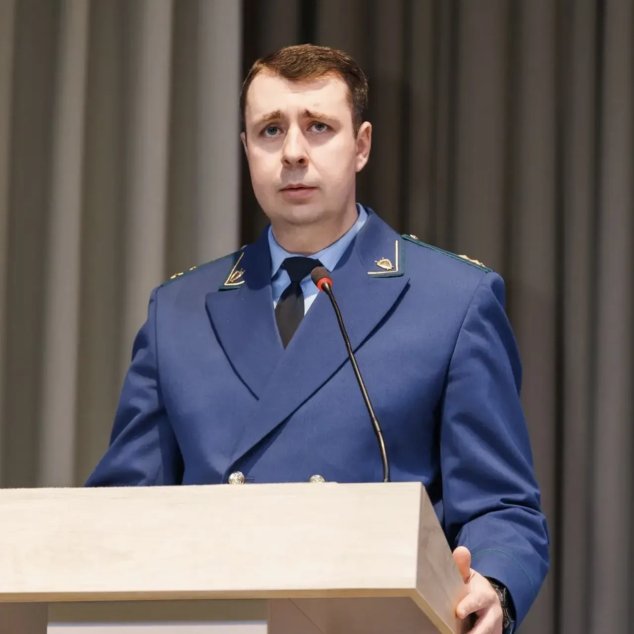 Положите трубку! Как учат пенсионеров защищаться от мошенников  На площадке Центра детского и юношес