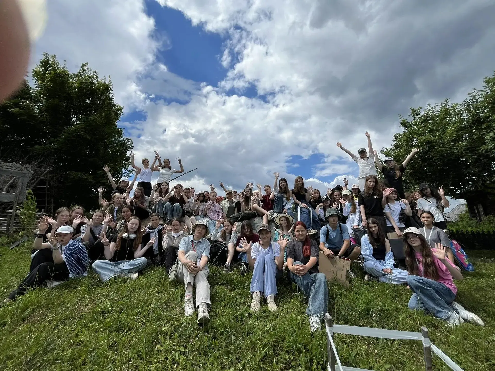 🎨 Всемарийский пленэр — в «Даровании» царит творческая атмосфера! 🎨С 22 по 27 июня в школе‑интерна