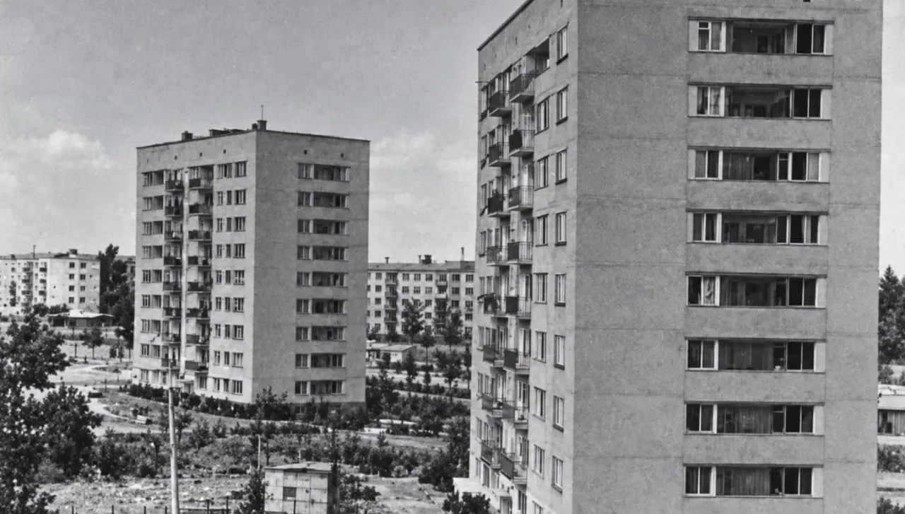 В Ангарске 55 лет назад заселили первый девятиэтажный дом 11-го микрорайона