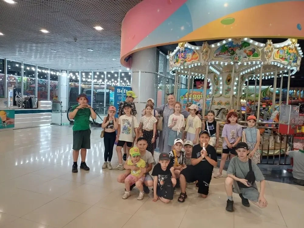 🎡 Улётный день: как наши ребята покоряли парк развлечений! 🎢

Что нужно для идеального отдыха в ле