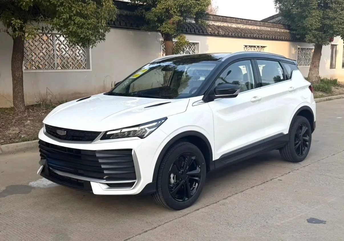 Новый Geely Coolray L 2025

• Год выпуска: 2025
• Двигатель: 1.5 Turbo бензин
• Мощность: 147 л.с. (