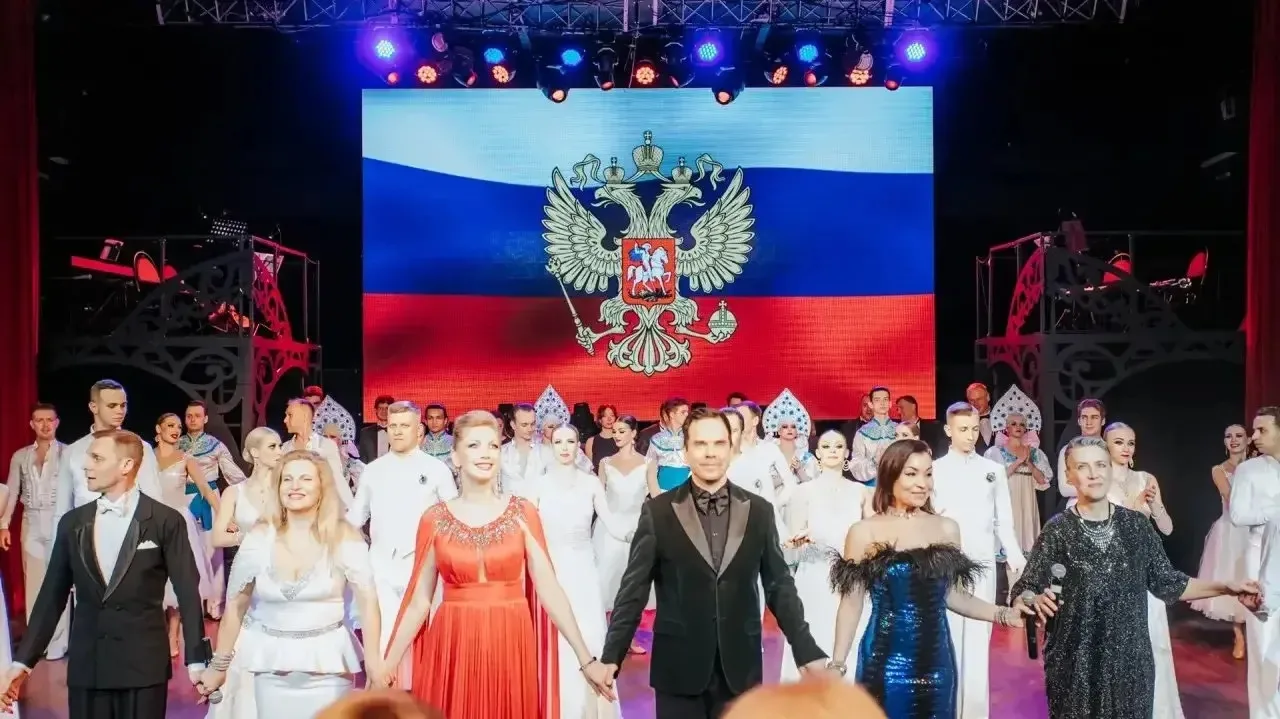 Севастополь, с Днем города!!! Нас связывают не только совместные творческие проекты, но и крепкая др