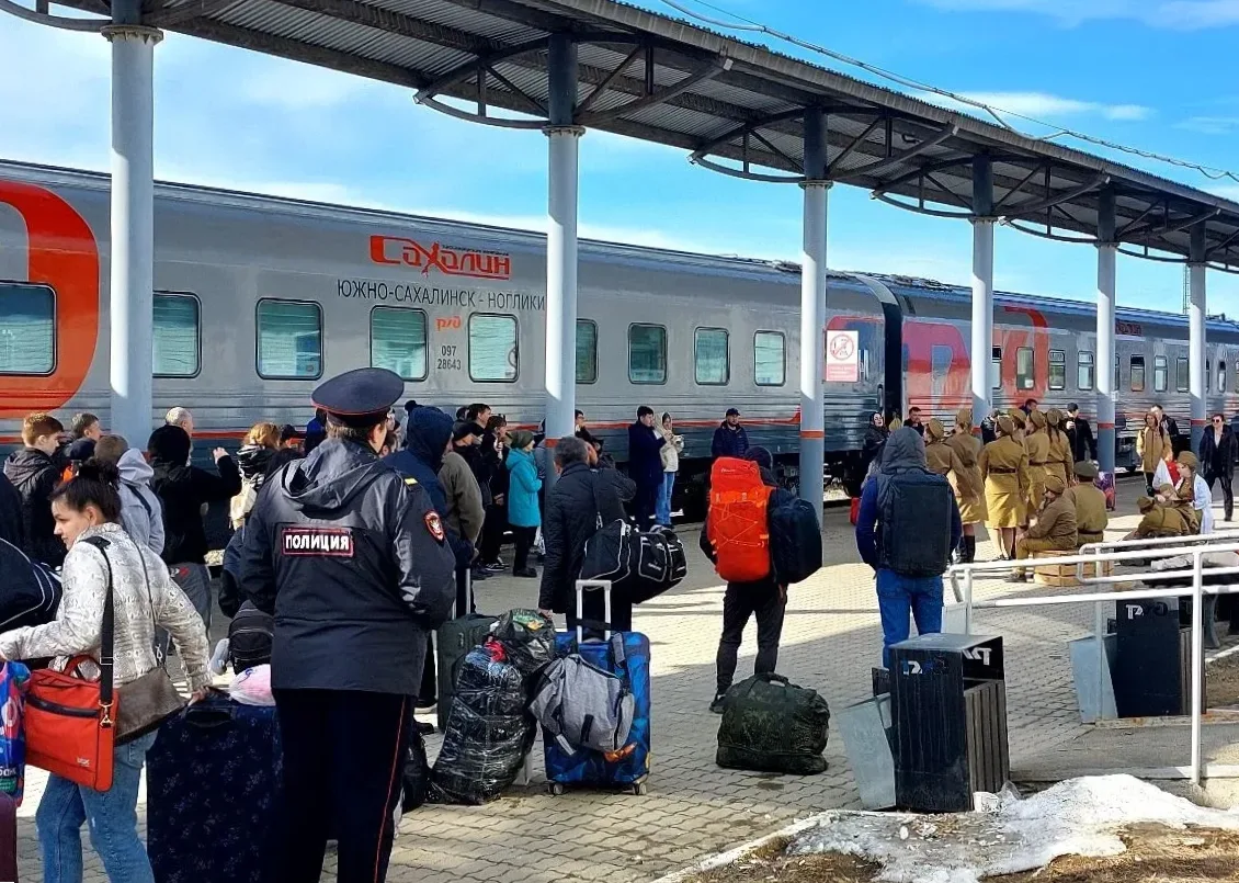 В эти праздничные дни особенно видно, как много могут сделать увлечённые люди.  Коллектив Центра тво