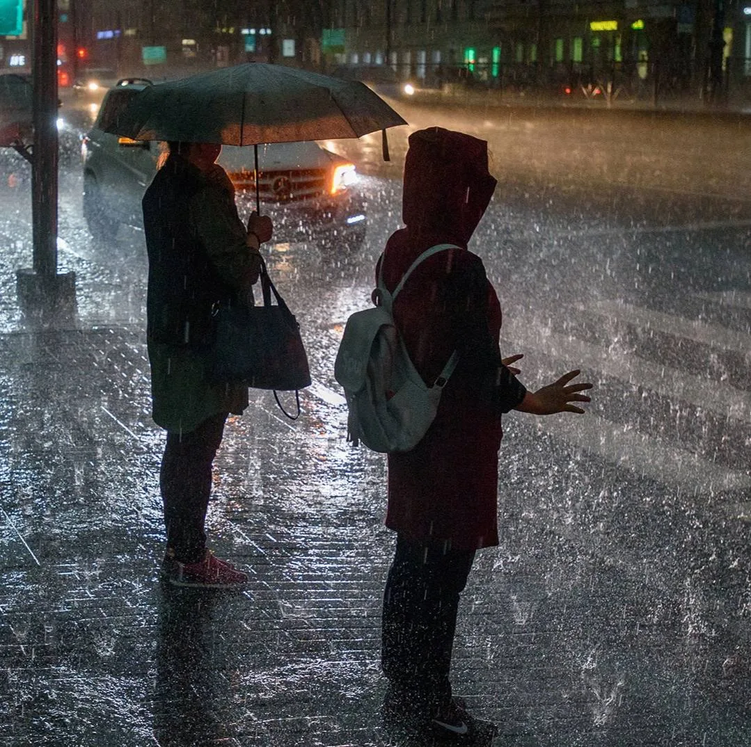 ⛈️ Гроза сегодня ударит по Петербургу, — предупреждение МЧС