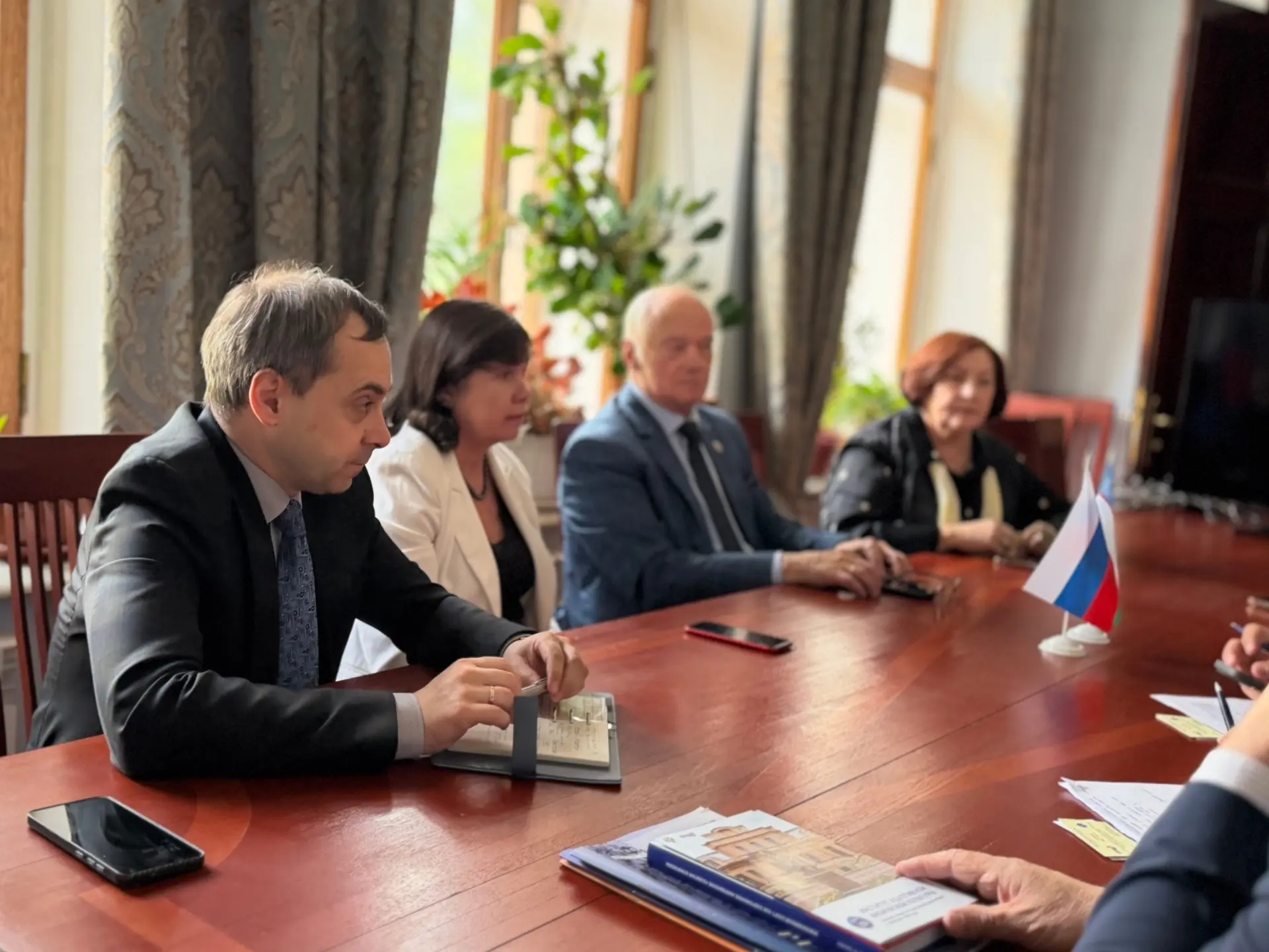 🇺🇿 Делегация из Узбекистана посетила НГУ им. П. Ф. Лесгафта: новые горизонты сотрудничества🇺🇿  🇺🇿👉26