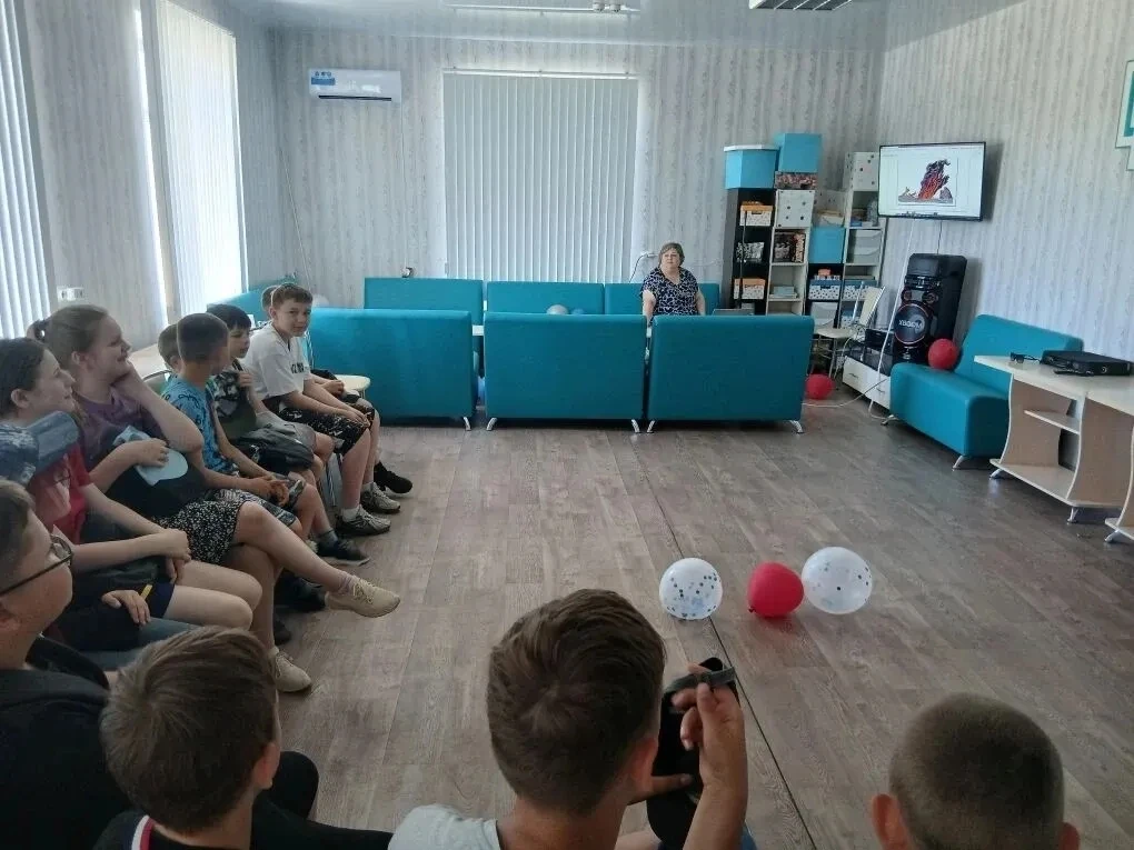 🇷🇺 #МОИ БЕЗОПАСНЫЕ КАНИКУЛЫ - забота о главном!🛡️☀️

💡По всему Павлоградскому району прошла Всер