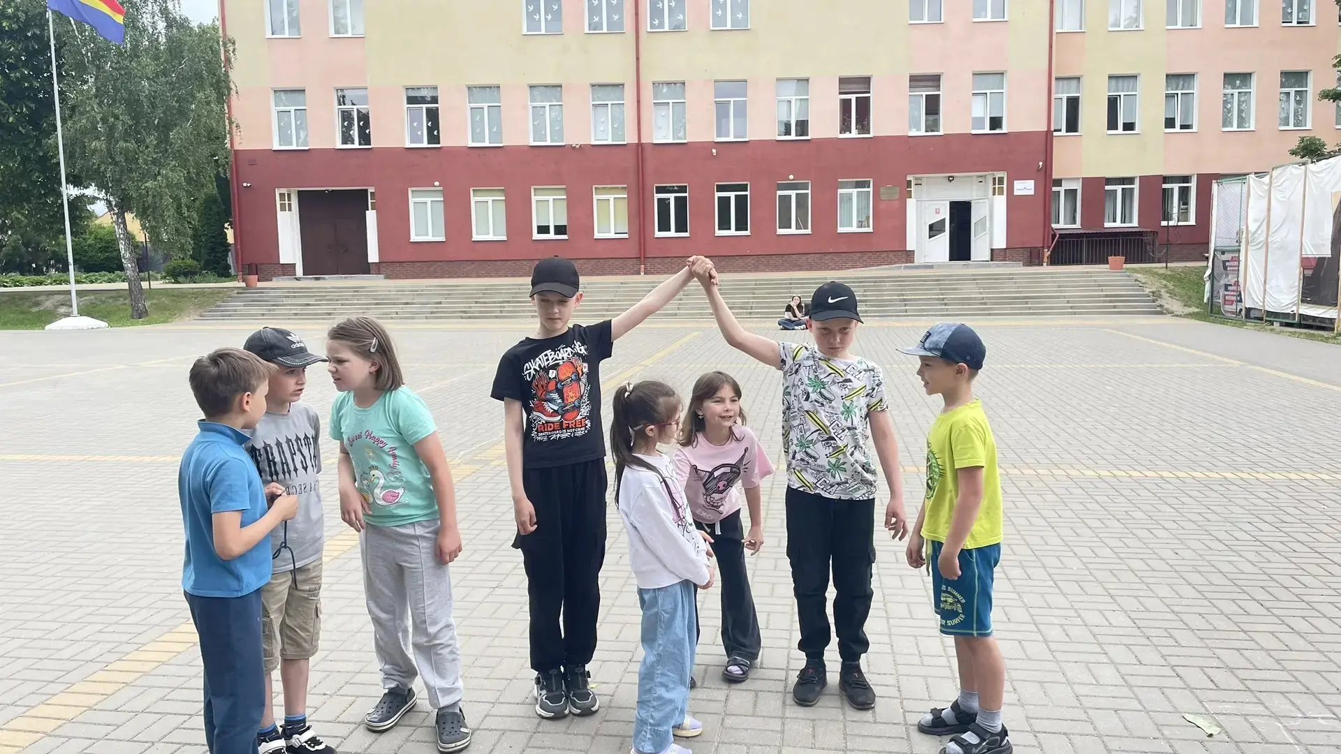 🎼🌳🏐 Волшебный день в летнем школьном лагере "Время первых: Найди призвание" !