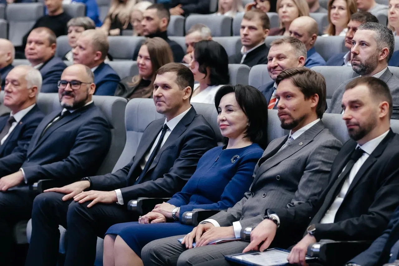🎉В Приморье отметили День работников жилищно-коммунального хозяйства   Торжественное мероприятие, по