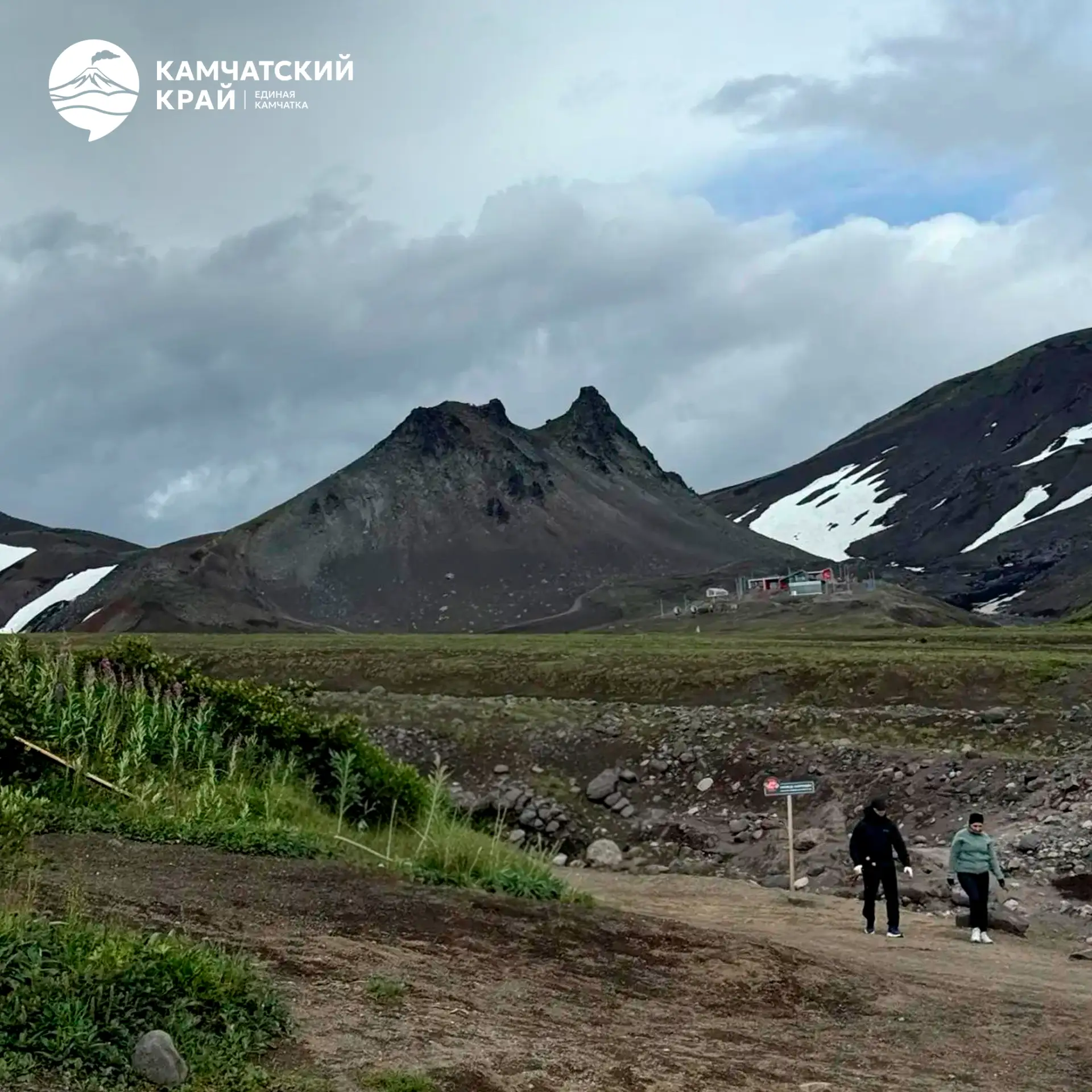🌋 5 причин побывать на горе Верблюд 

Второе название — скала Двугорбая, небольшой скальный массив 