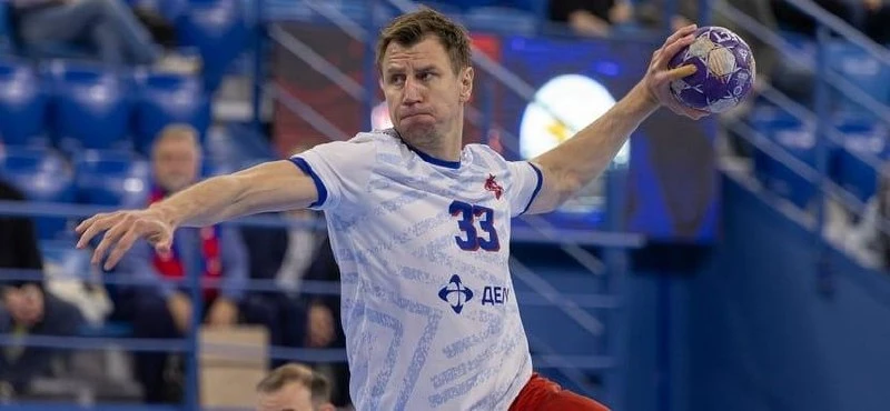 🇷🇺 Большой игровой день в чемпионате России. У мужчин в программе три матча, в том чи...