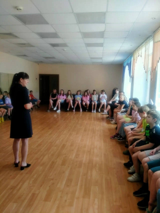 Старший инспектор по пропаганде безопасности дорожного движения отдела Госавтоинспекции УМВД России 