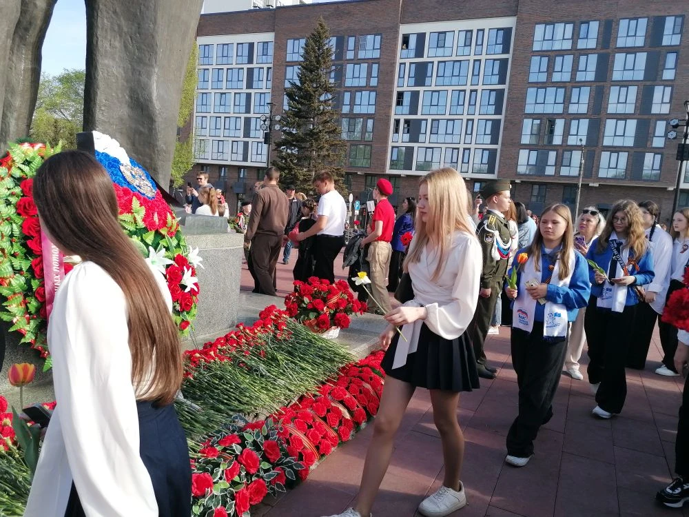 День памяти и гордости!  9 мая 2026 г. активисты отряда "Дружба" МБОУ "СОШ 31", Дружины "Медвежата" 