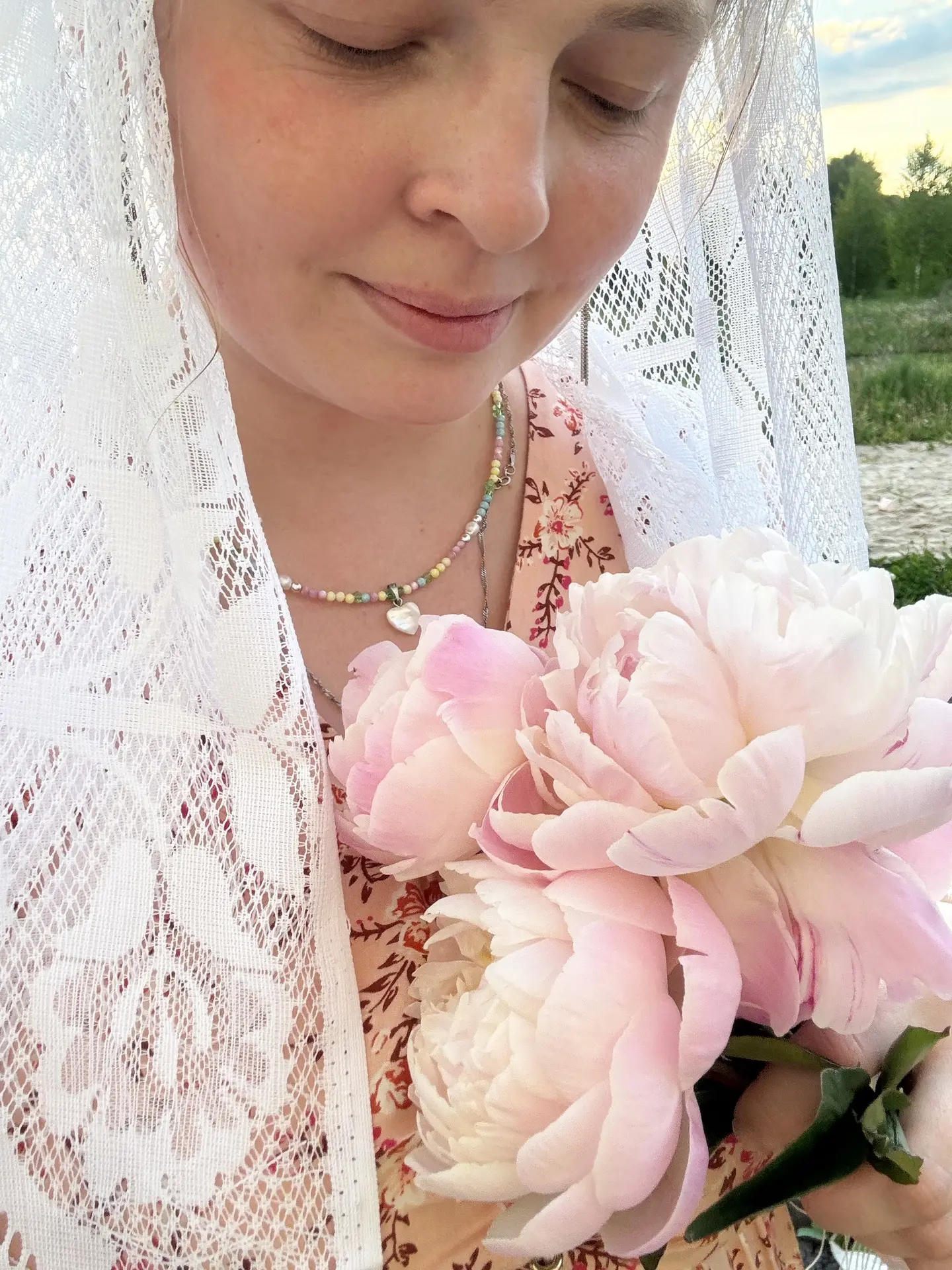 Девочки, у меня осталось 4 чудесных косыночки «Белый пион»🌸