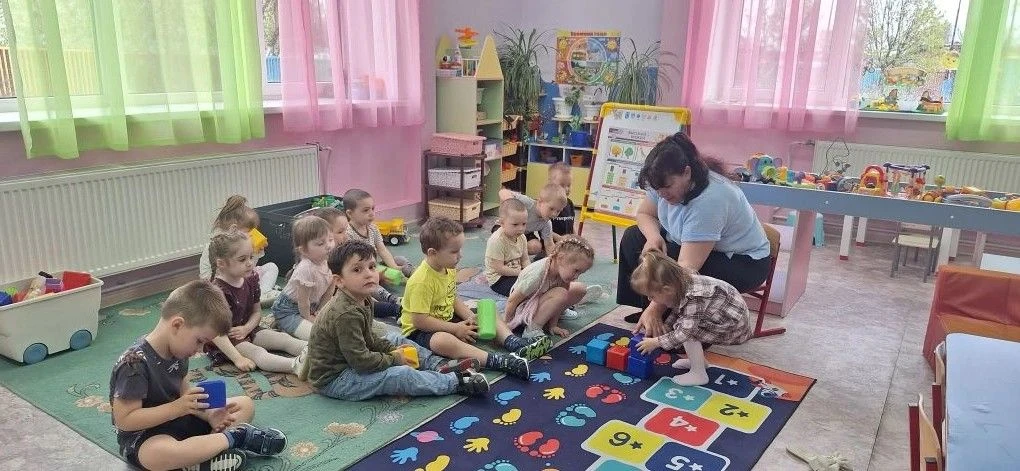 Математика — это игра! Как легко научить счёту малышей 1-й младшей группы
