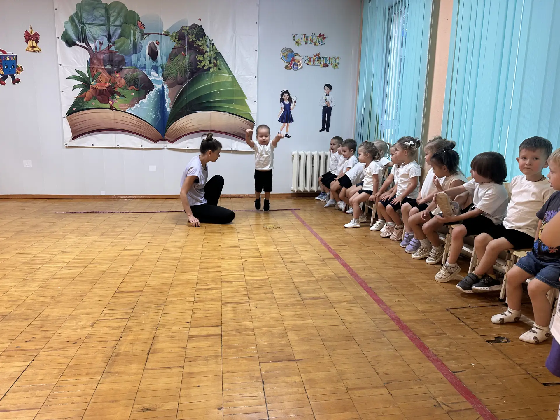 🎉 Вчера в нашем детском саду состоялось первое занятие по физической культуре в зале д...