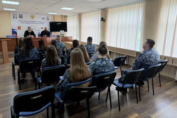 Сотрудникам костромской колонии рассказали, как бороться с экстремизмом с божьей помощью