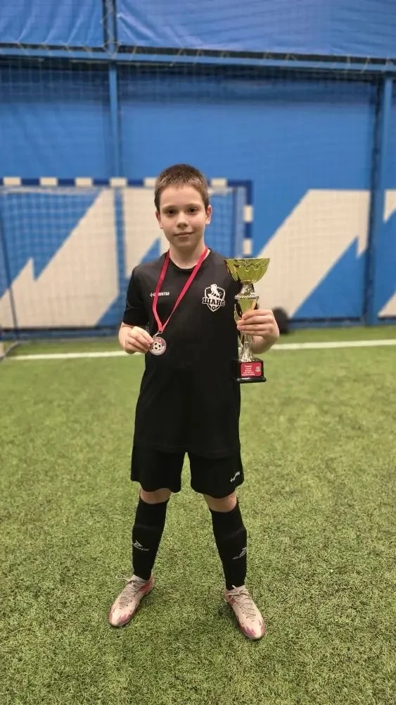 ⚽ Поздравляем Тимофея с призовым местом!   🏆 28 марта состоялись финальные игры Изумрудного кубка ту