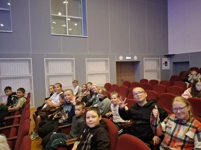18 июня ребята из нашего лагеря посетили спектакль в Фировском РДК "Капризная принцесса " Тверского 