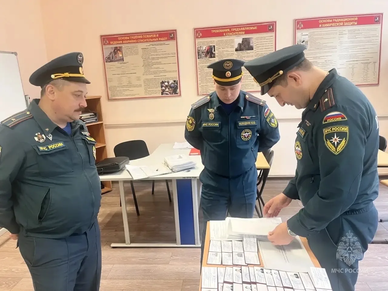 В пожарно-спасательных частях Северо-Востока проверили организацию работы по охране труда  Проверку 