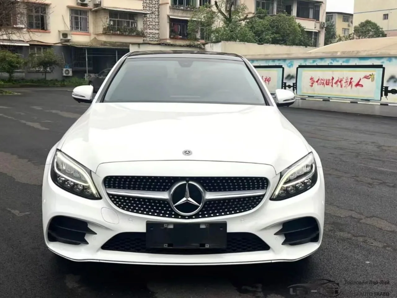 Mercedes-Benz C-Class 2021 C200L 1.5T Fashion Sport Edition Automatic 
⚙️ Привод: 2WD 🛞
🔧 Двигател
