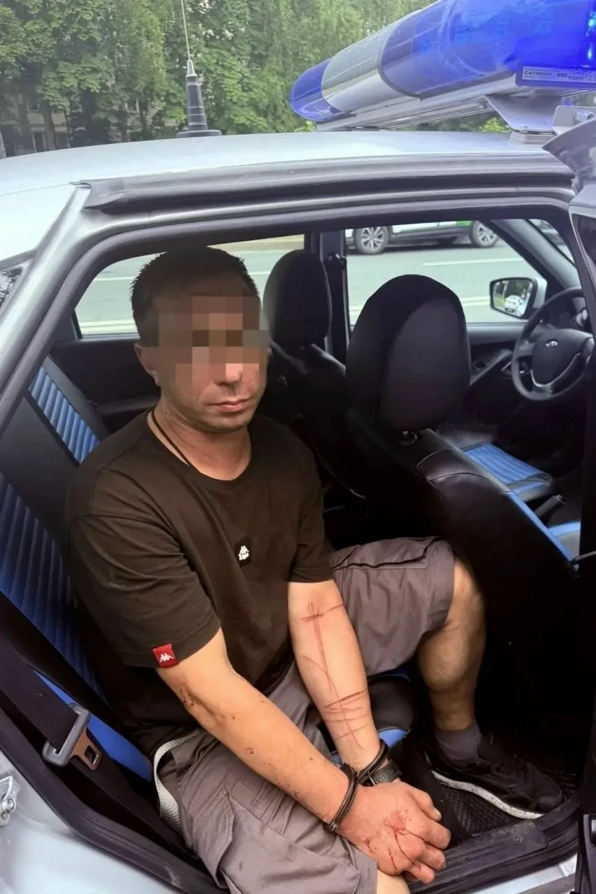 🔥 Ночь петербургского двора: пьяная поножовщина закончилась в больнице