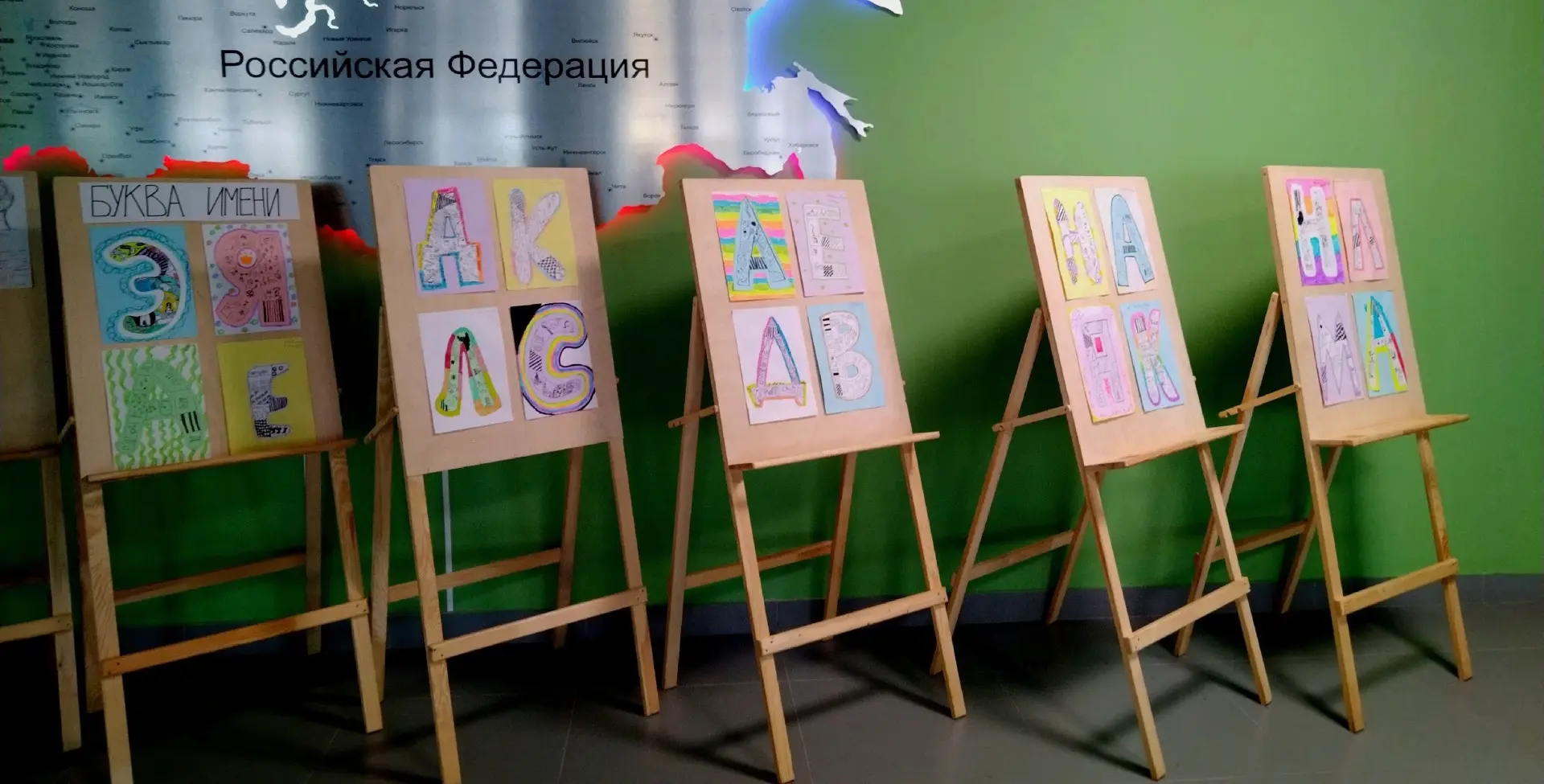 ☀️ Продолжаем рубрику #Дети_в_лето! ☀️

На занятиях по скетчингу в городском оздоровительном лагере 