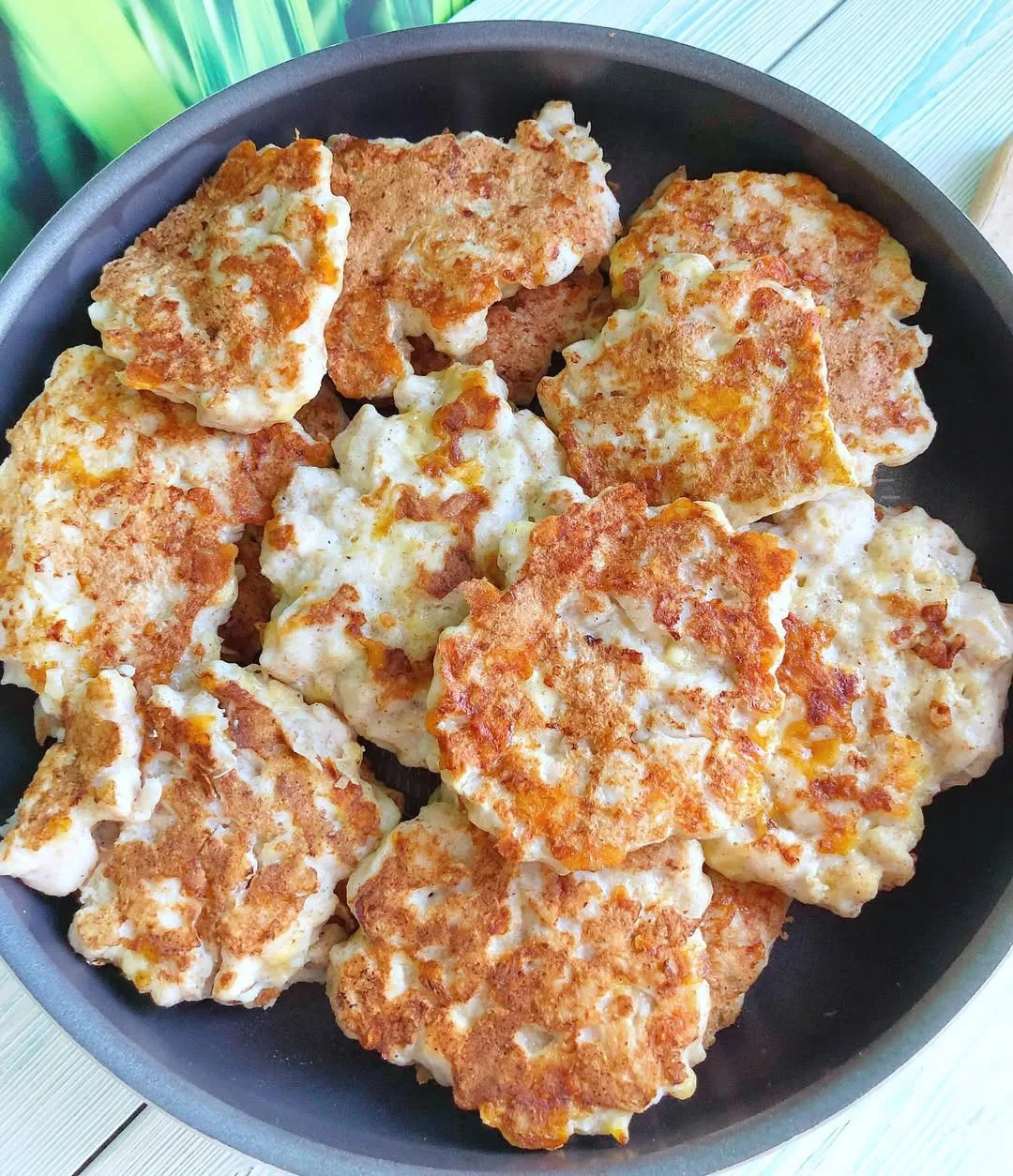 СОЧНЫЕ КУРИНЫЕ РУБЛЕНЫЕ КОТЛЕТЫ😋
⠀
Нам понадобится:
☑️куриное филе - 1 кг (готовлю на несколько дне