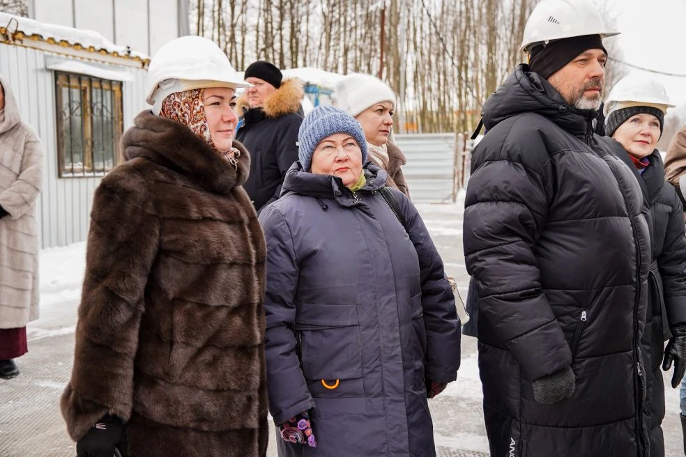 По Народной программе Единой России продолжается строительство домов на ул. Спортивной. В 273 кварти