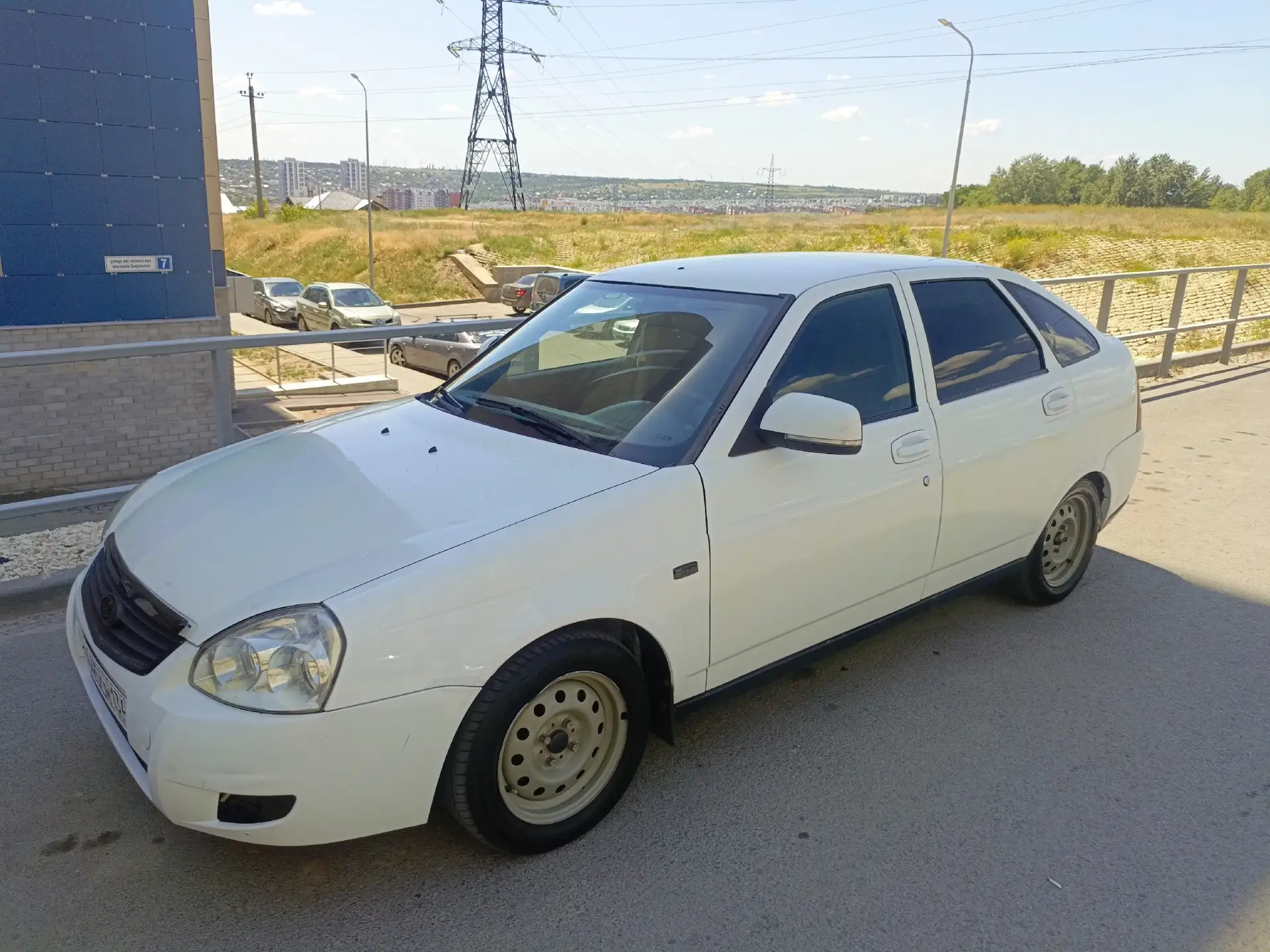🚗 Lada Priora (2011)