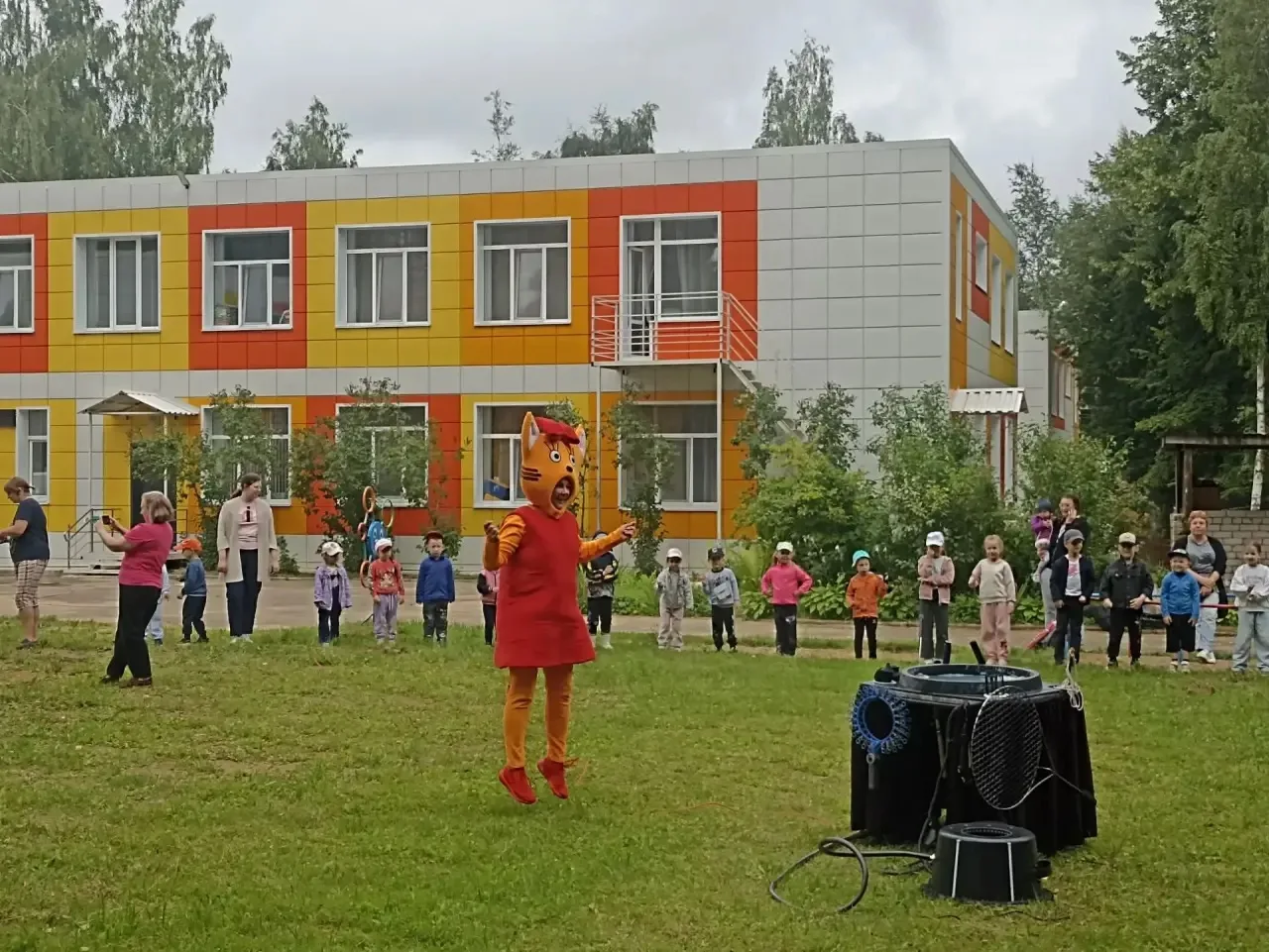 🎉 28 и 29 июля наш детский сад «Золотая рыбка» наполнился радостным смехом и громкими аплодисментам