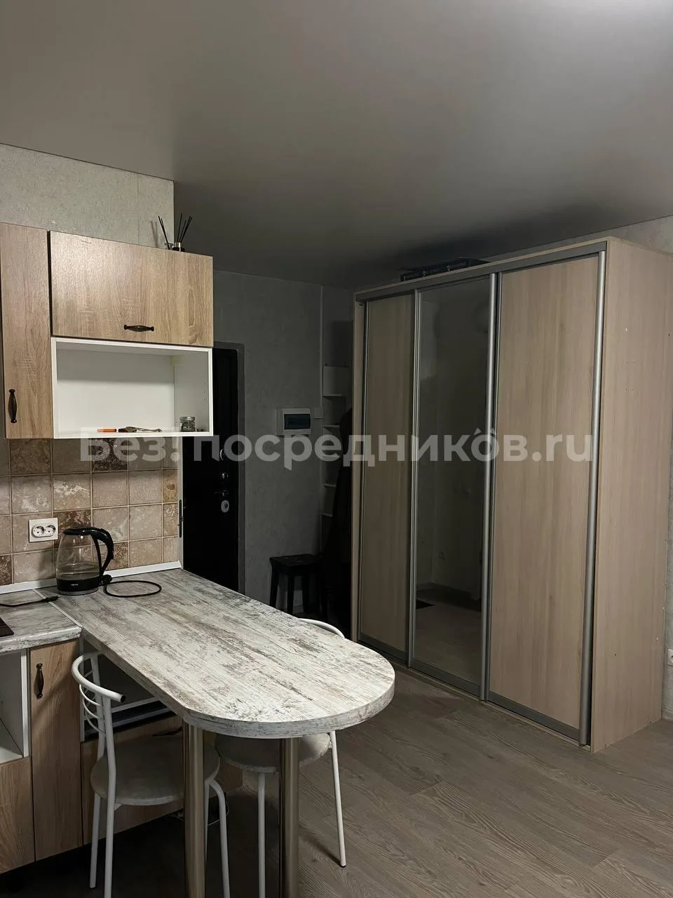 Сдам без посредников: студия, 28м² Цена: 27000 Адрес: Барнаул, Центральный р-н, Змеиногорский тракт,