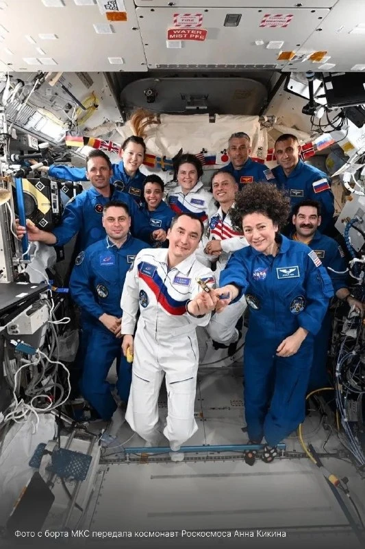 🚀 Пётр Дубров возглавил Международную космическую станцию