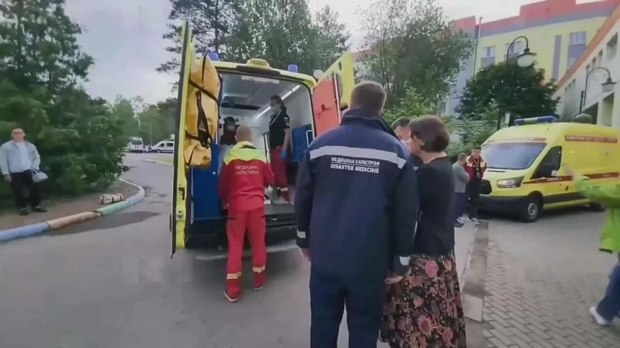 Пострадавших после атаки на автобус в Брянской области эвакуируют в Белоруссию
