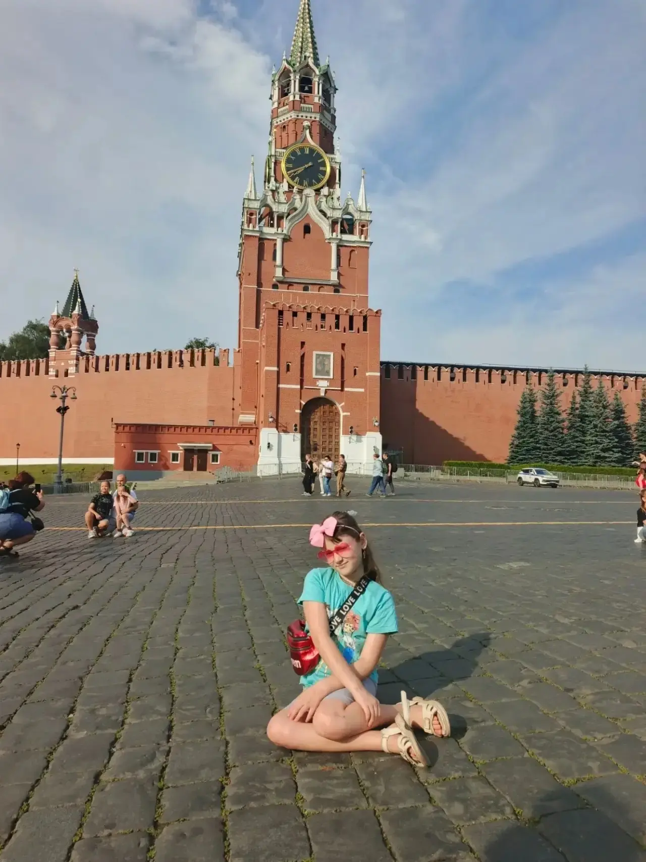 Ученица 2 «Б» класса Самофалова Анастасия провела каникулы очень насыщенно и интересно!