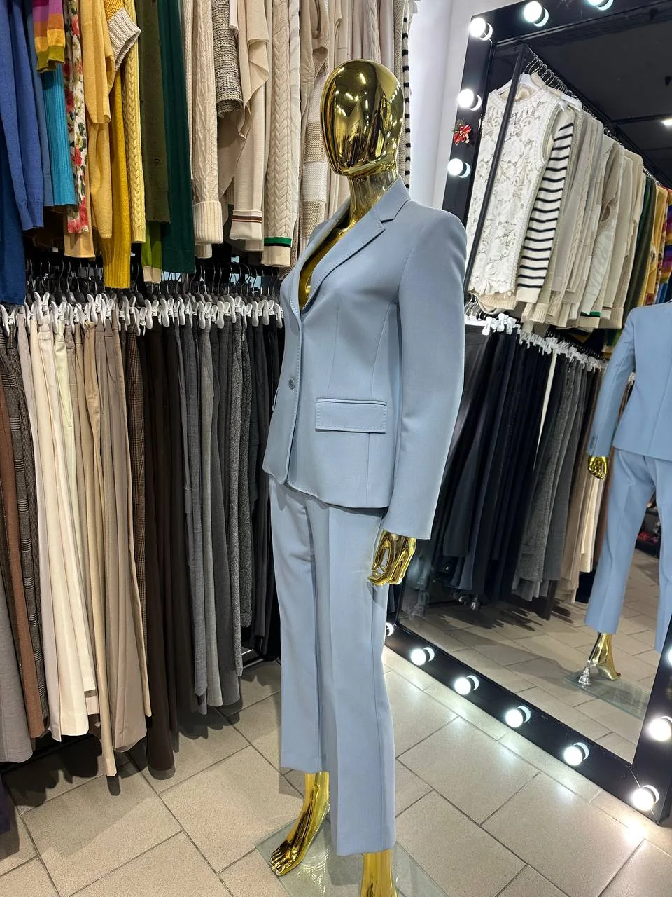 MAX MARA