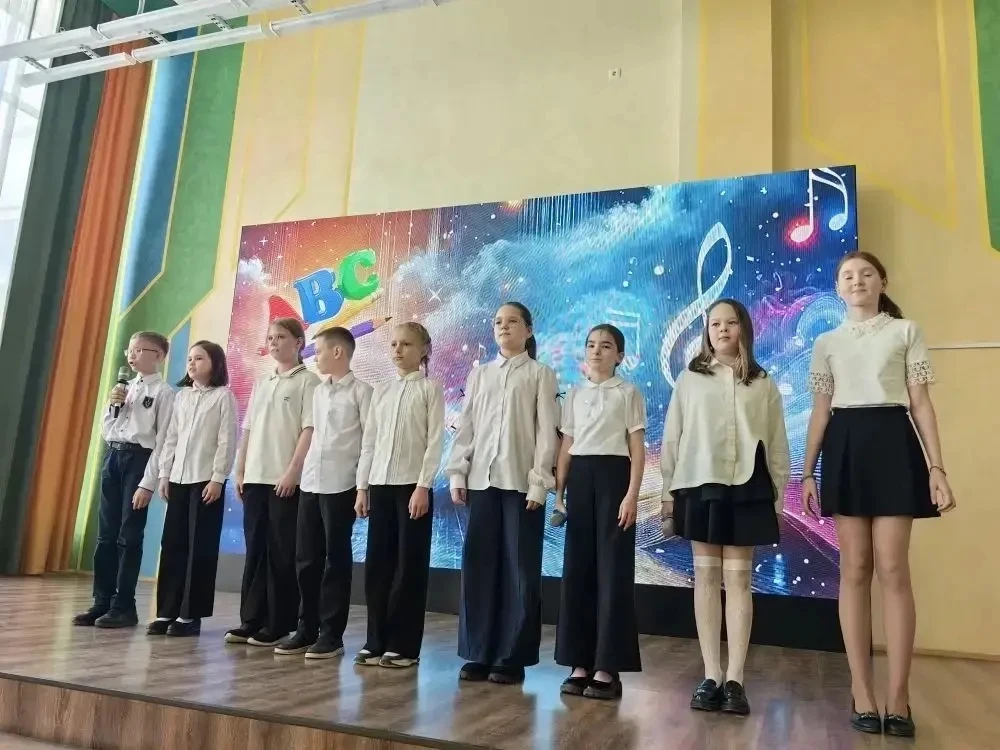 22 мая в нашей школе прошёл замечательный праздник — «Последний звонок» для 4 классов🎓  Как трудно п