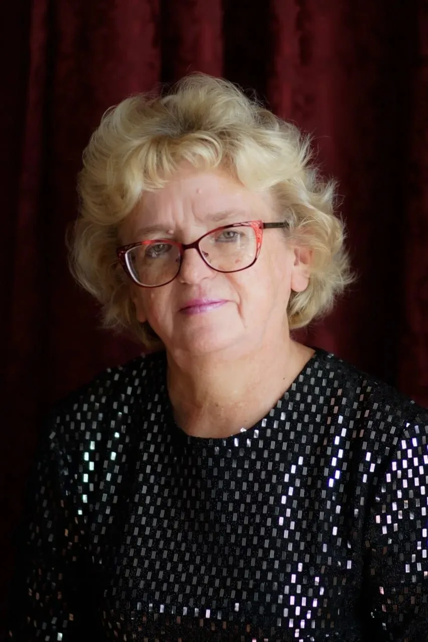ПОЗДРАВЛЕНИЕ🌹🌹🌹

Коллектив детской школы искусств поздравляет Есауленко Елену Геннадьевну, препод