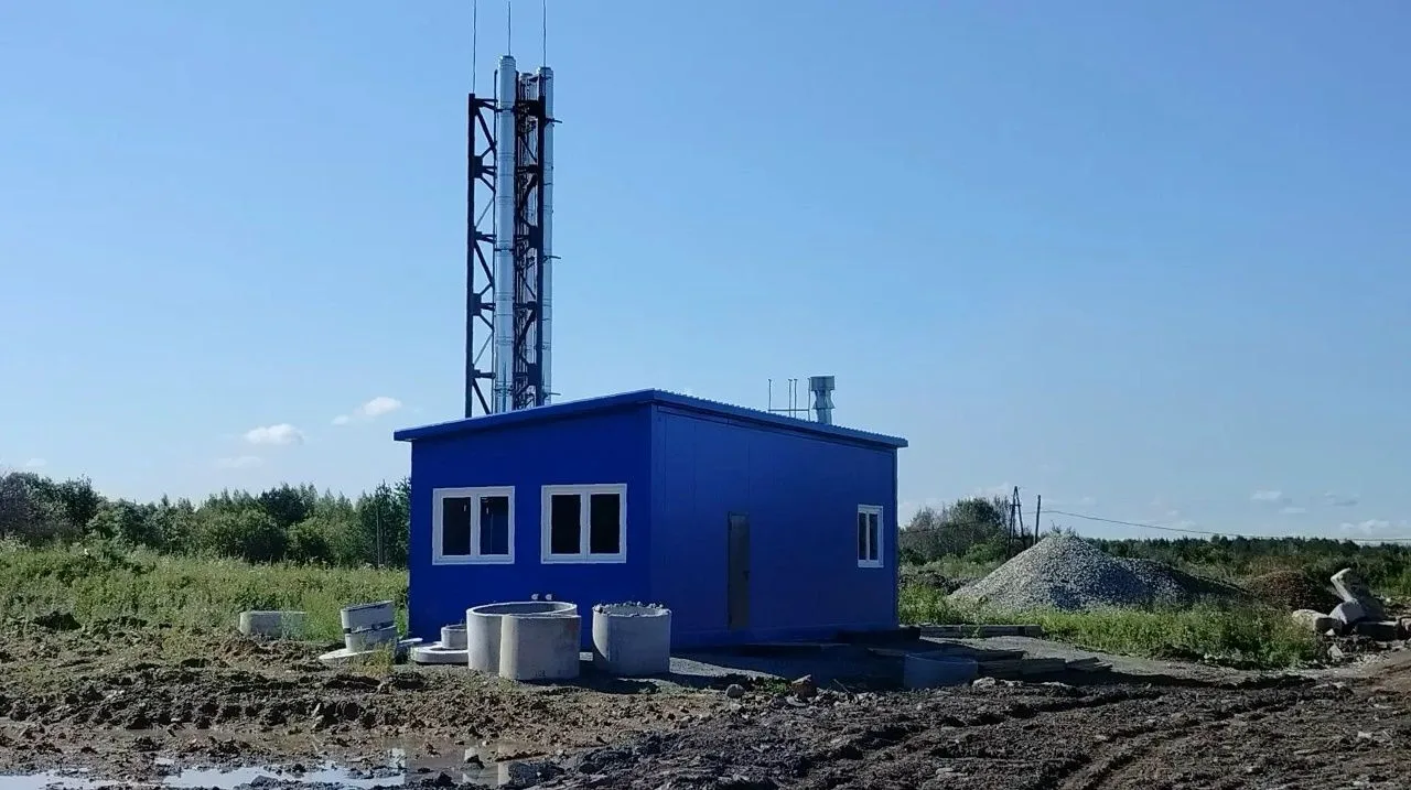 Строительство блочных очистных сооружений в районе Медная Шахта. Установка технологичес...