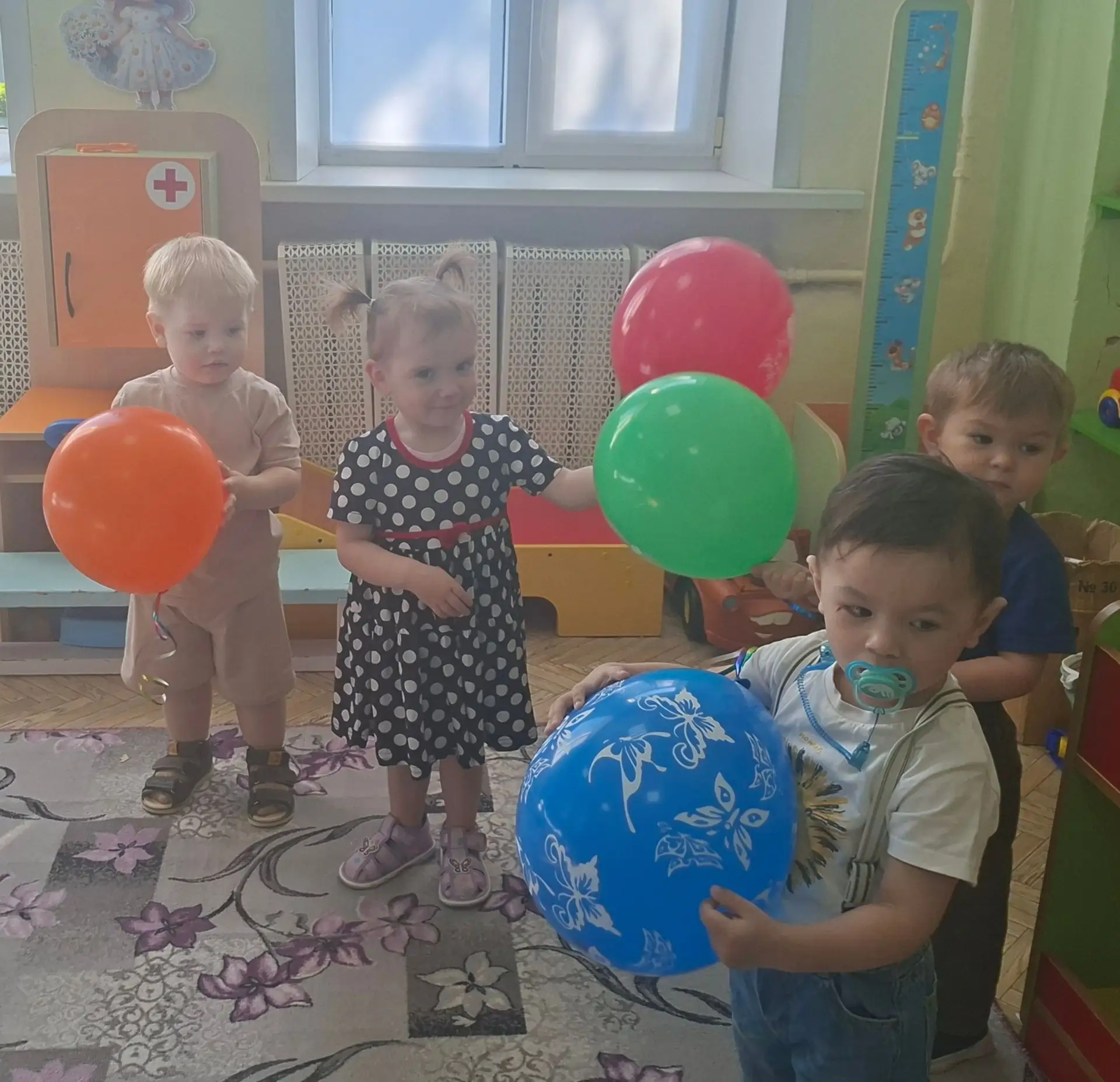 🎉 День друзей: Праздник единства и тепла ❤️🌟Сегодня, 9 июня, отмечается особенный пра...