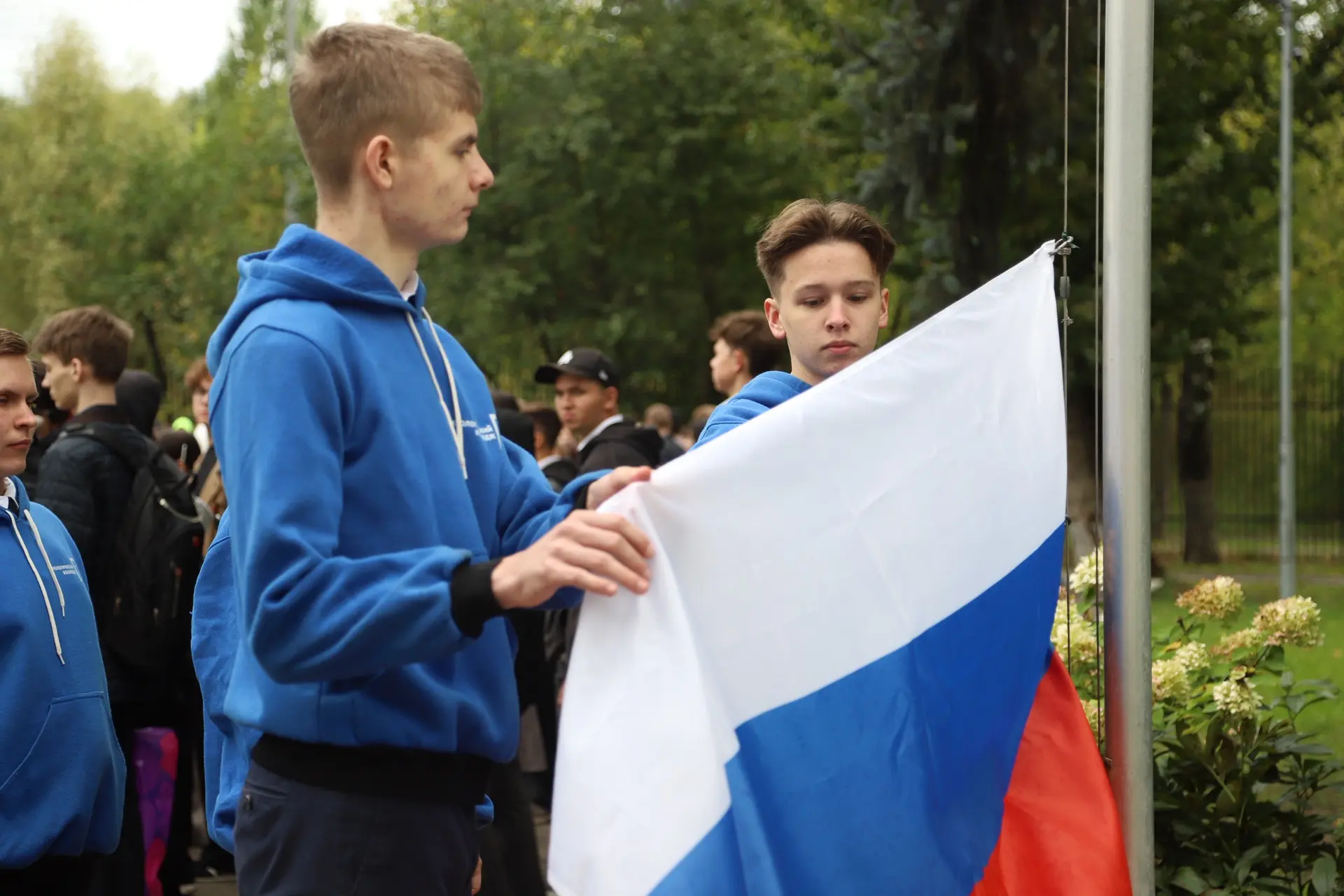 🇷🇺 Новая учебная неделя в ТК21: флаг, история и важные темы