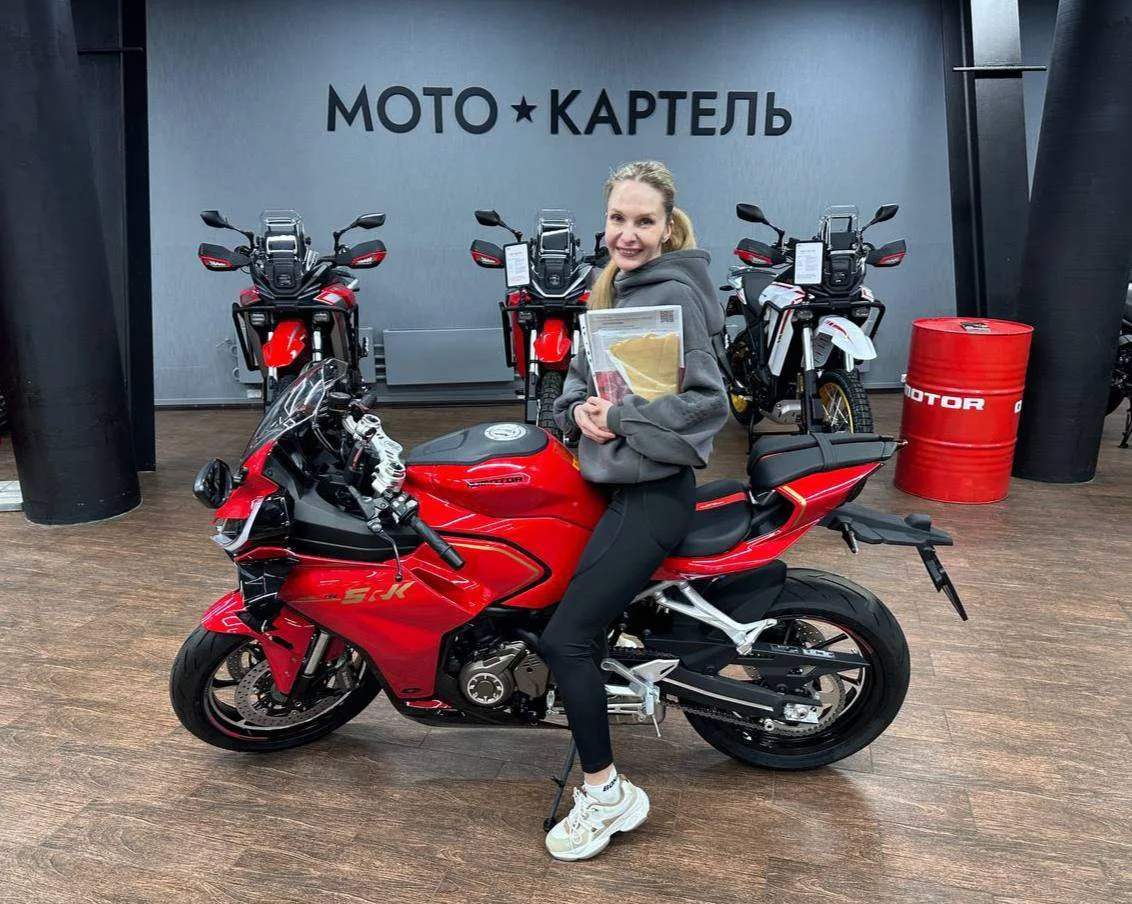 Елена пополнила ряды водителей QJMOTOR