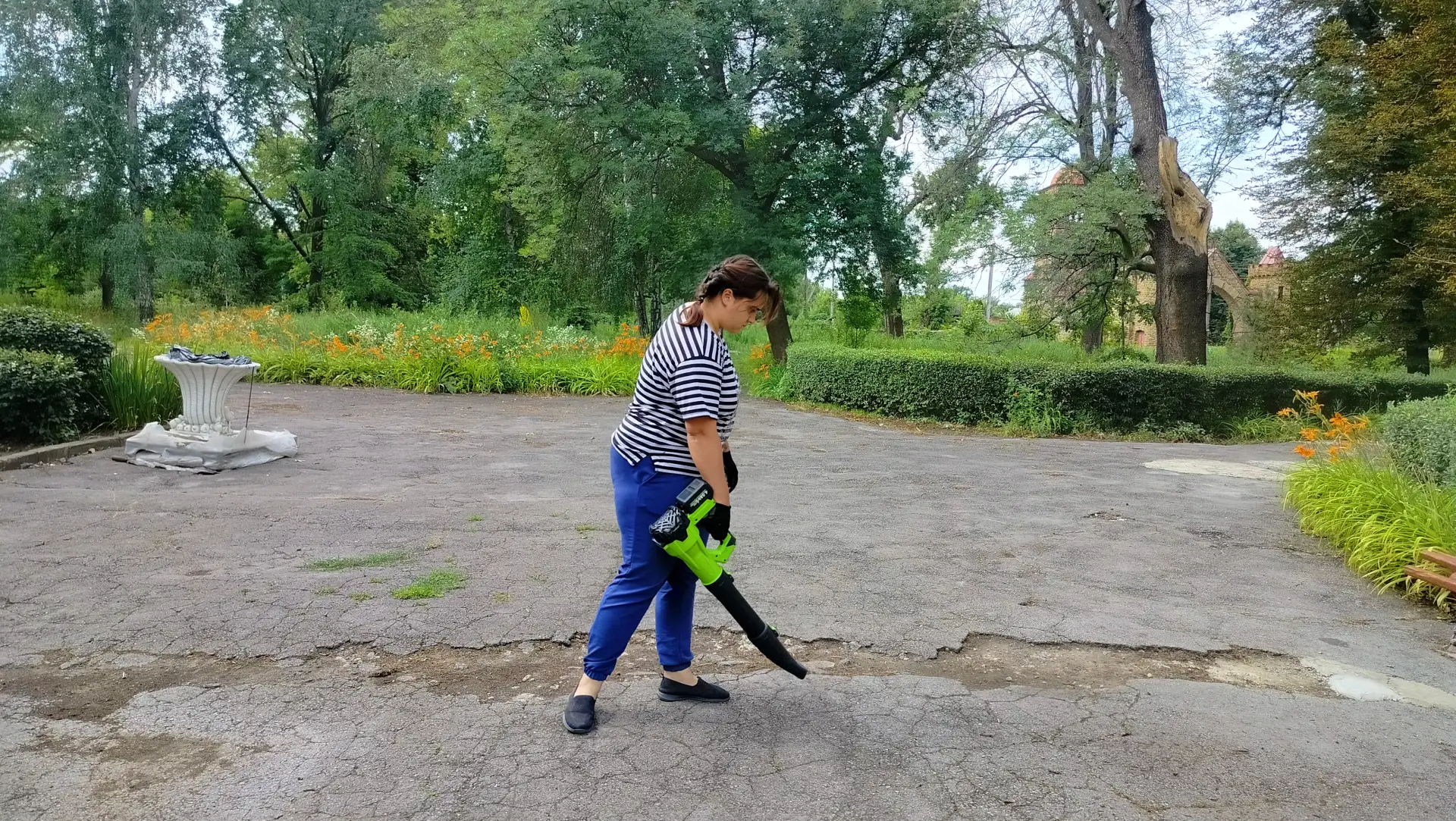 Сотрудники филиала "Музейно-туристический комплекс "Парк и усадьба Казимира Мсциховского"провели эко