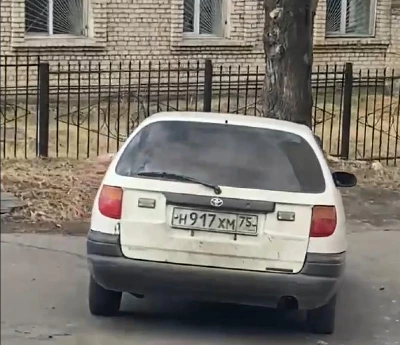 ❗️Автомобиль, управляемый малолетними, заметили в Могоче❗️  Жители Могочи заметили на дорогах города