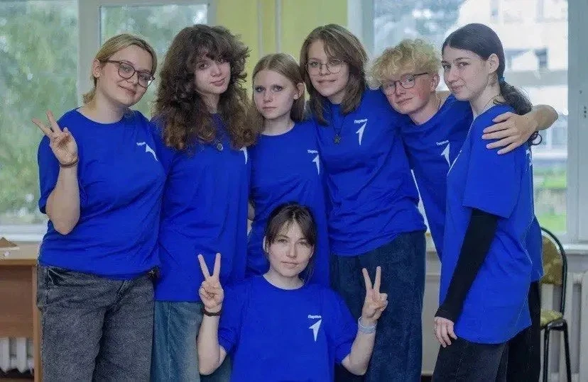 💙Завершилась выездная образовательная программа «Лидеры изменений» 💙  💡С 11 по 19 апреля прошла смен