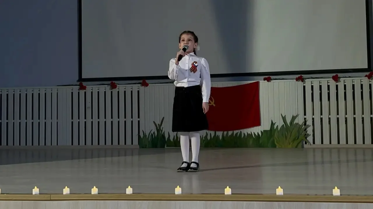 🎶 В нашей школе с огромным успехом прошел концерт «Песни Победы»!  Дорогие друзья! В преддверии вели