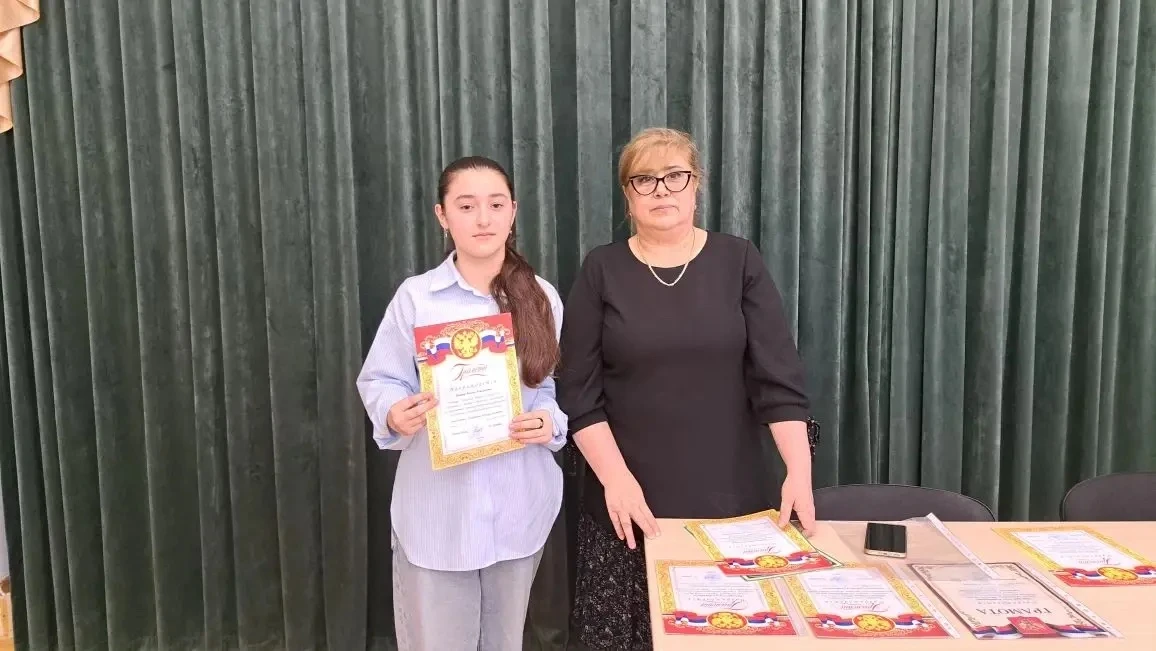 🏆 Торжественное награждение в школе!

Сегодня в актовом зале нашей школы прошло праздничное меропри