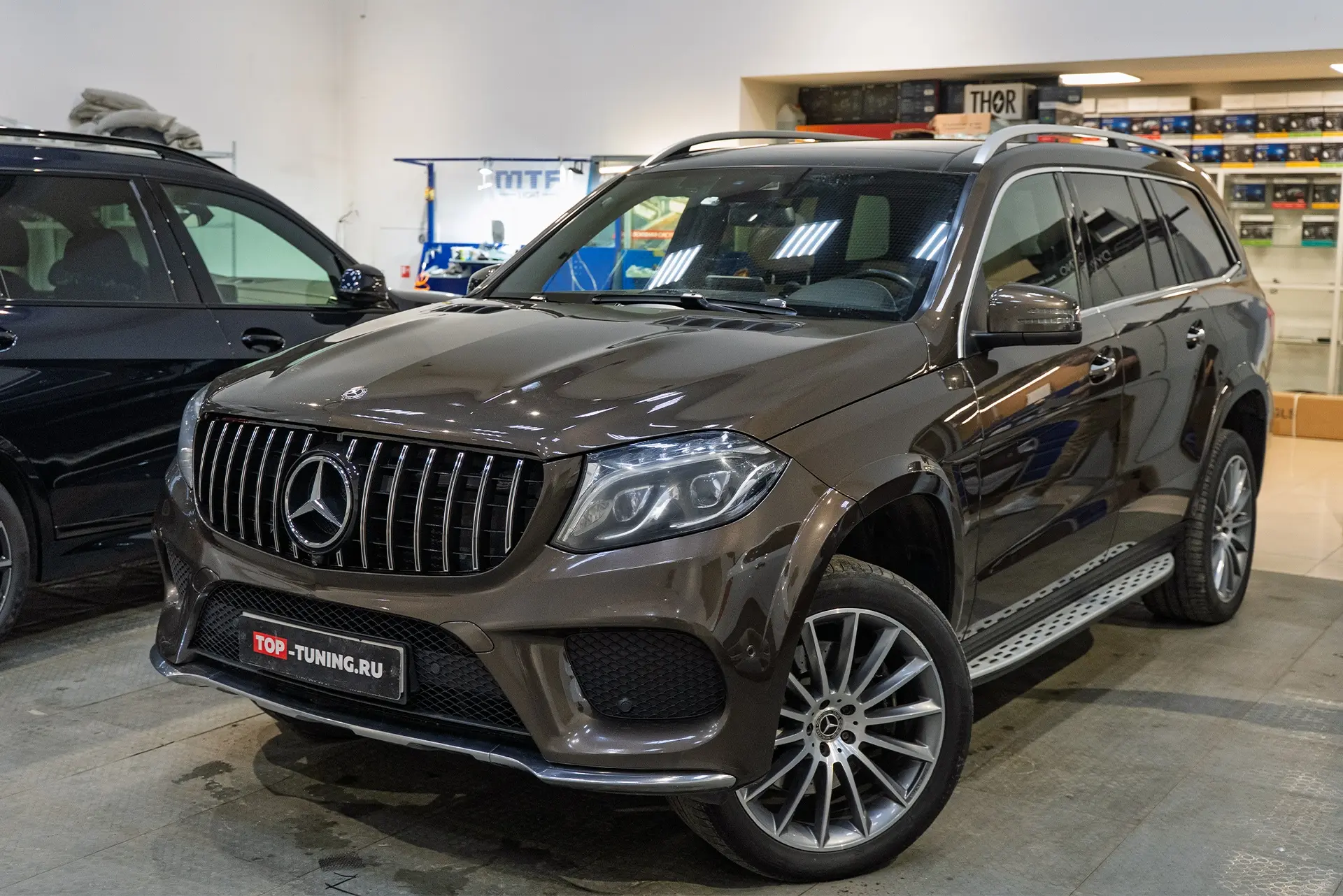 Замена решетки радиатора Mercedes-Benz GLS X166