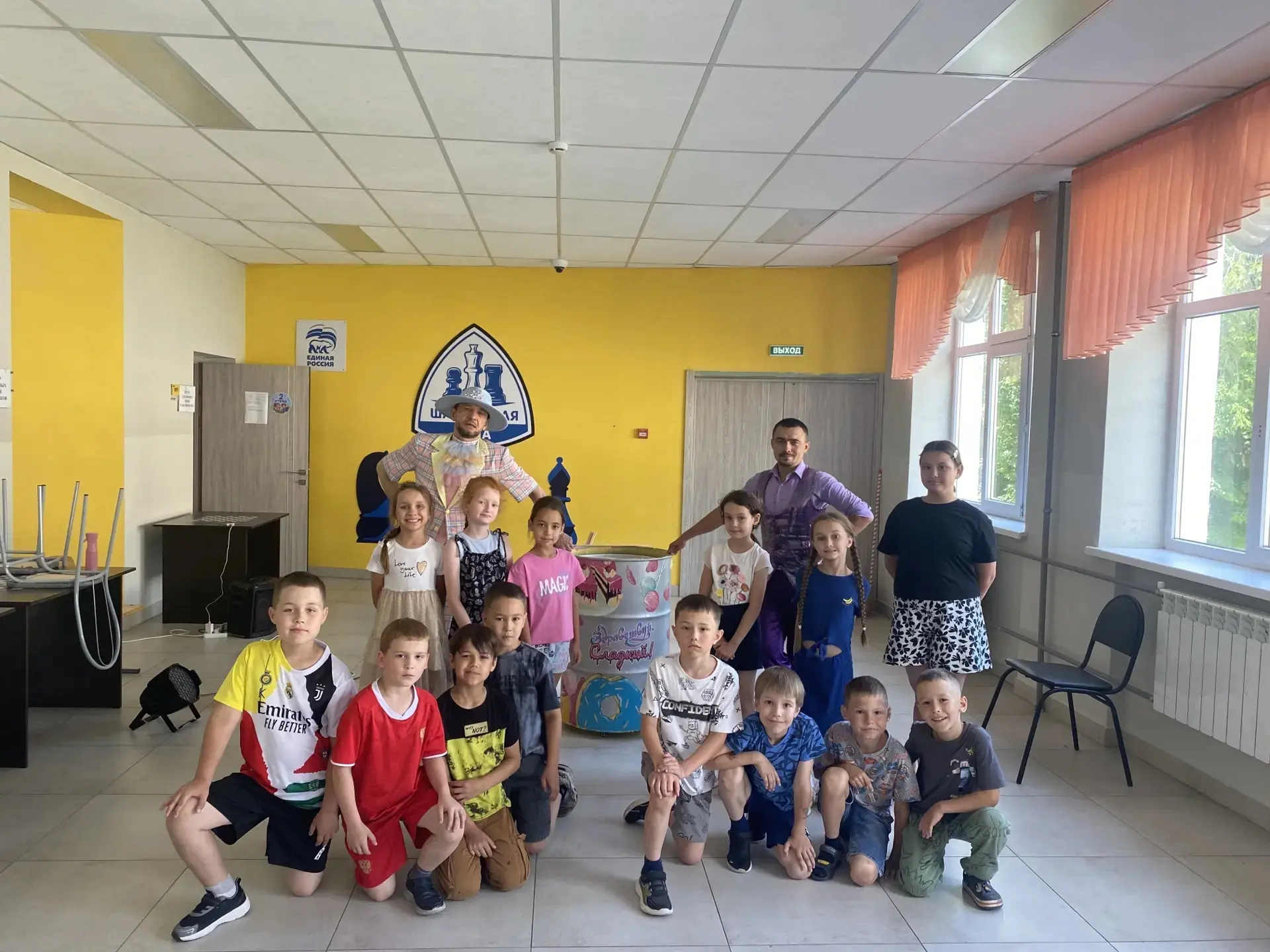 🍭 ДЕНЬ 11: САМАЯ СЛАДКАЯ И САМЫЙ ПОЗНАВАТЕЛЬНЫЙ ДЕНЬ В ЛАГЕРЕ

Одиннадцатый день в «Наследниках доб