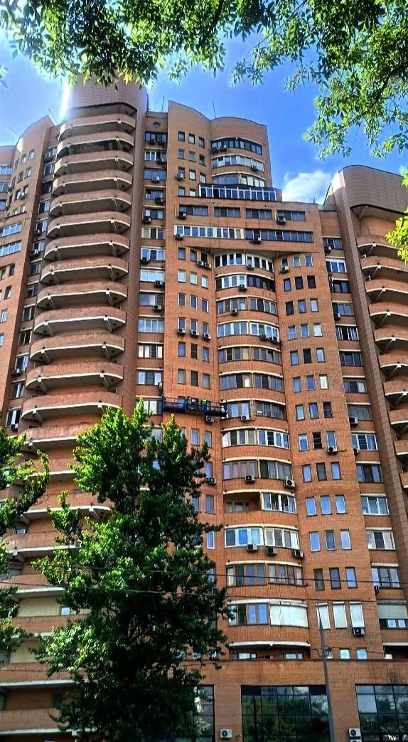 ☀️ Отличный летний день в Кузьминках

Солнечная погода радует жителей района. Летняя атмосфера сегод