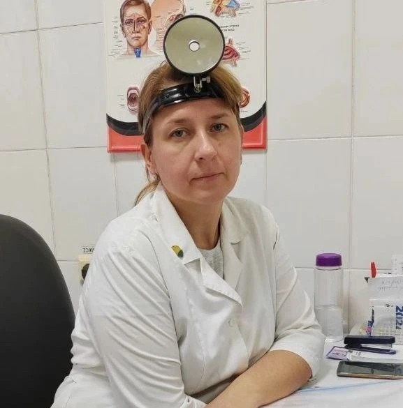 С наступлением осени и ветреной погоды детские ушки оказываются под ударом. Почему имен...